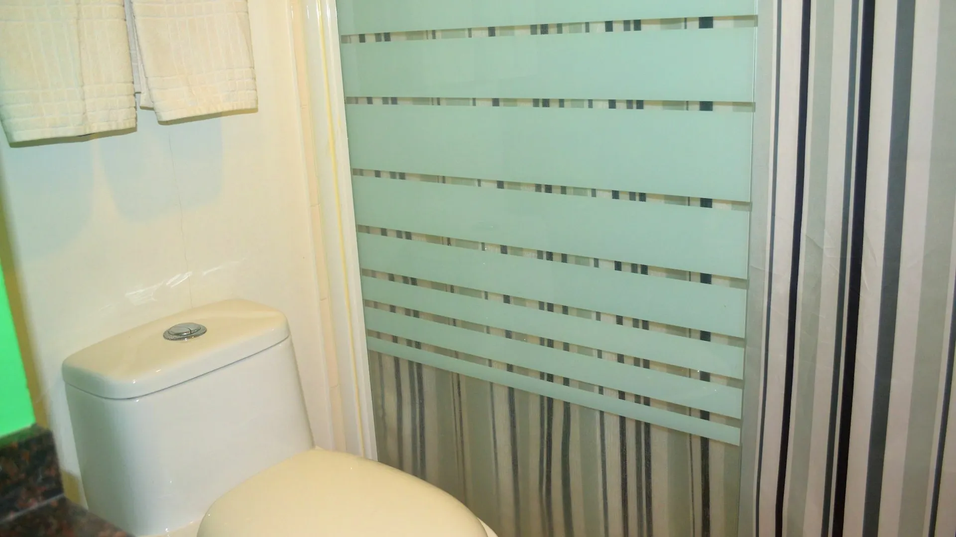 South Of Market Private Residences Taguig 0*,  Philippines