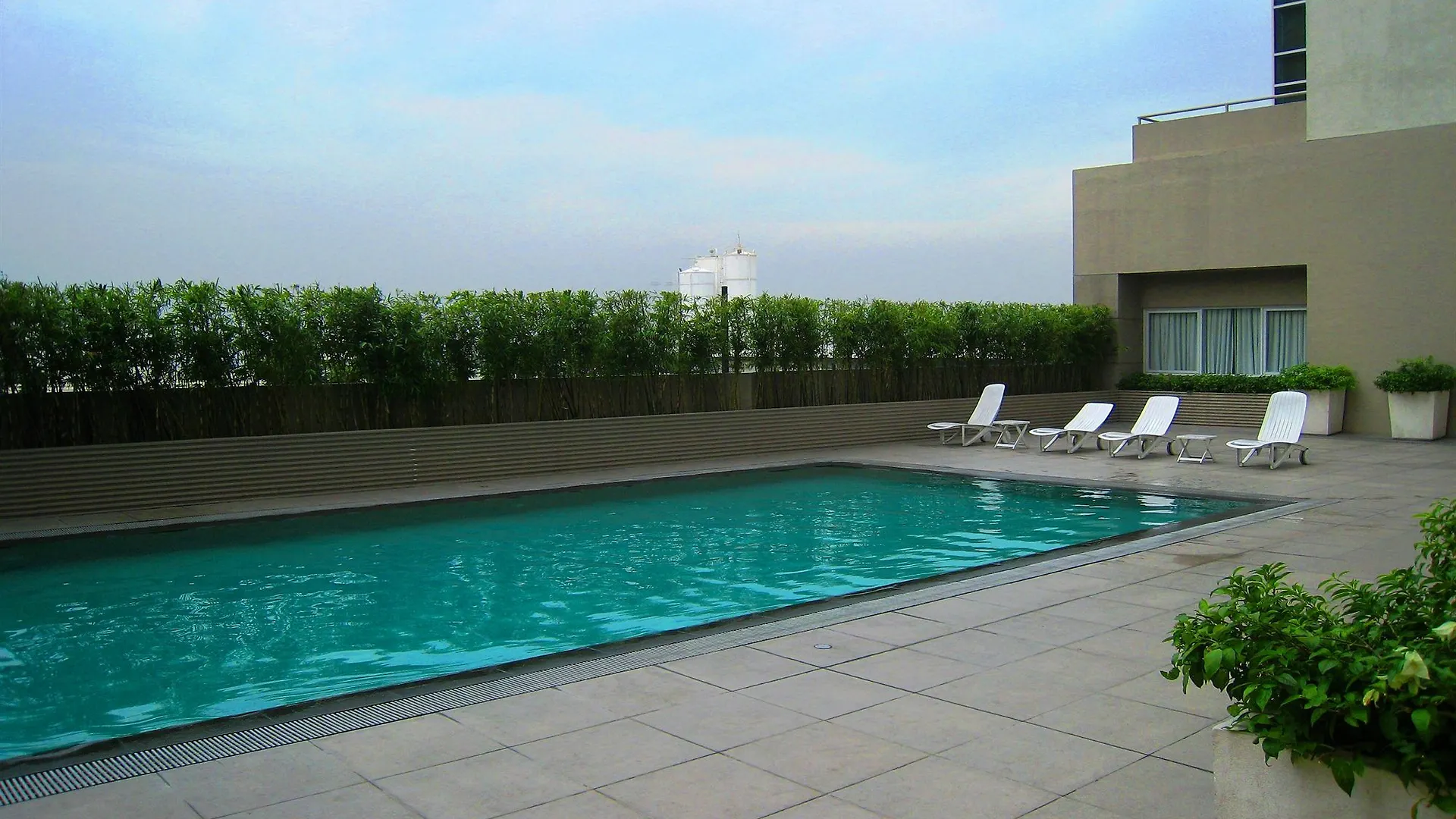 South Of Market Private Residences Taguig